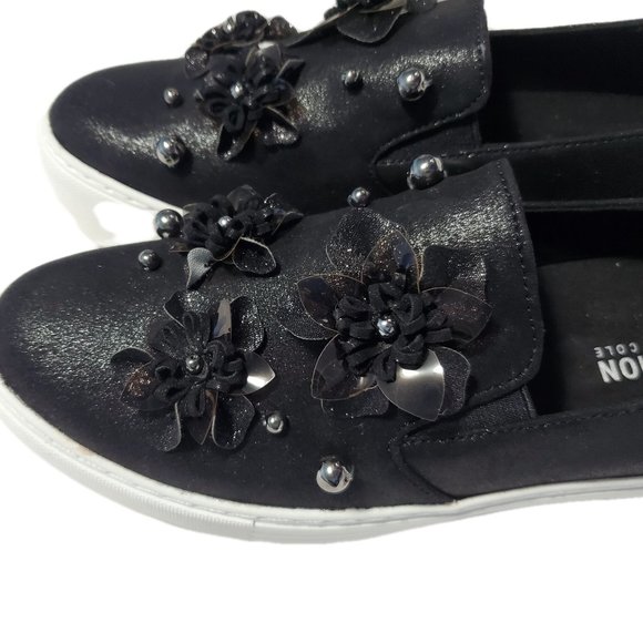 Kenneth Cole Black Cheer Floral Platform Slip Ons - Picture 3 of 7